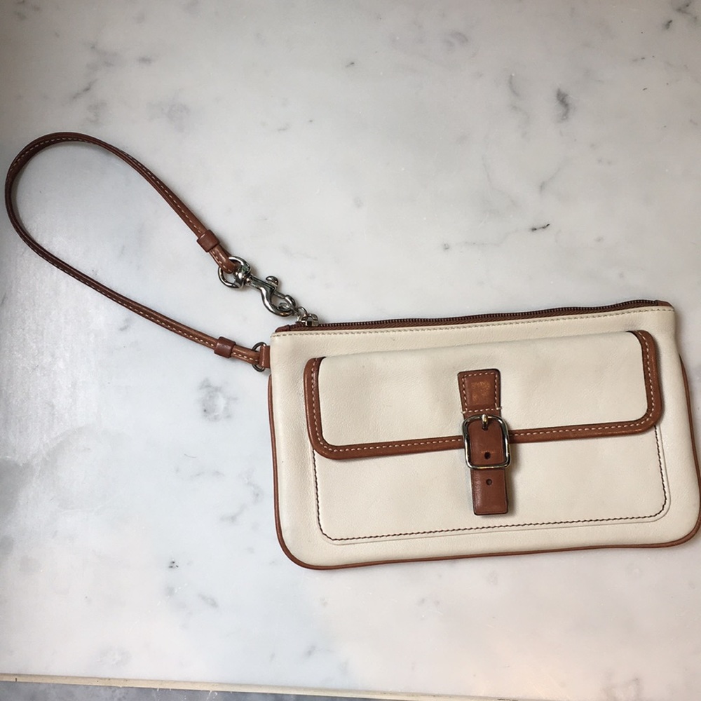 Coach leather wristlet